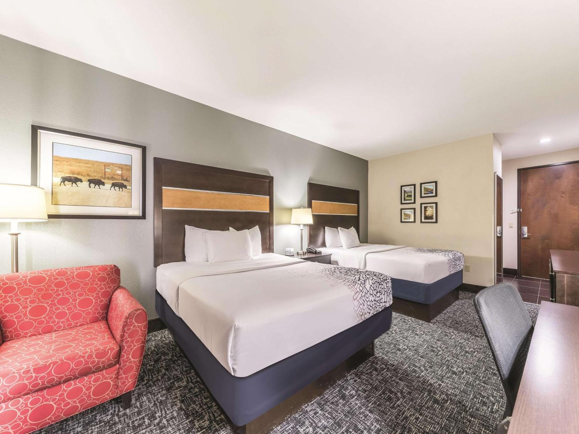 Отель La Quinta By Wyndham Tulsa - Catoosa Экстерьер фото